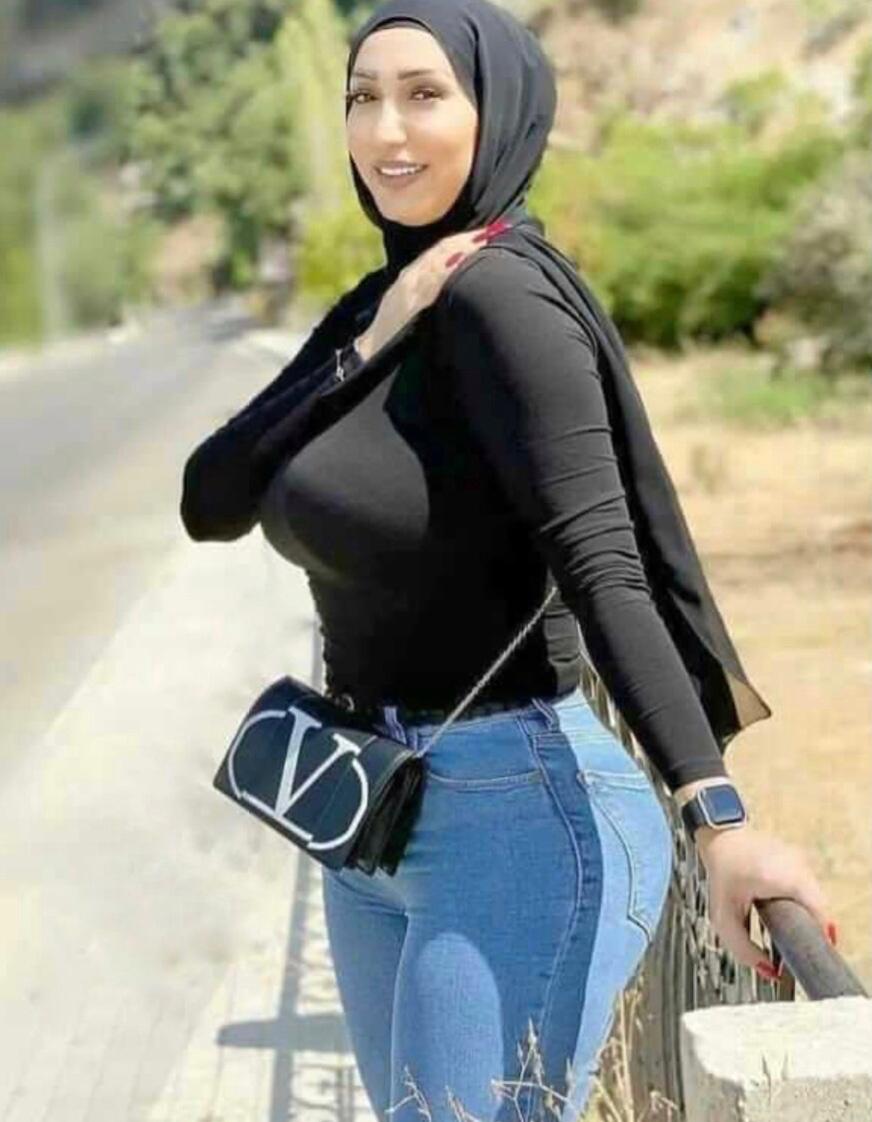 Tuğçe ve Ece