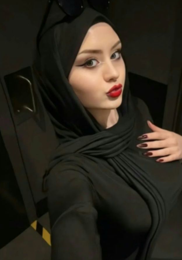 Aylin ve Arkadaşları