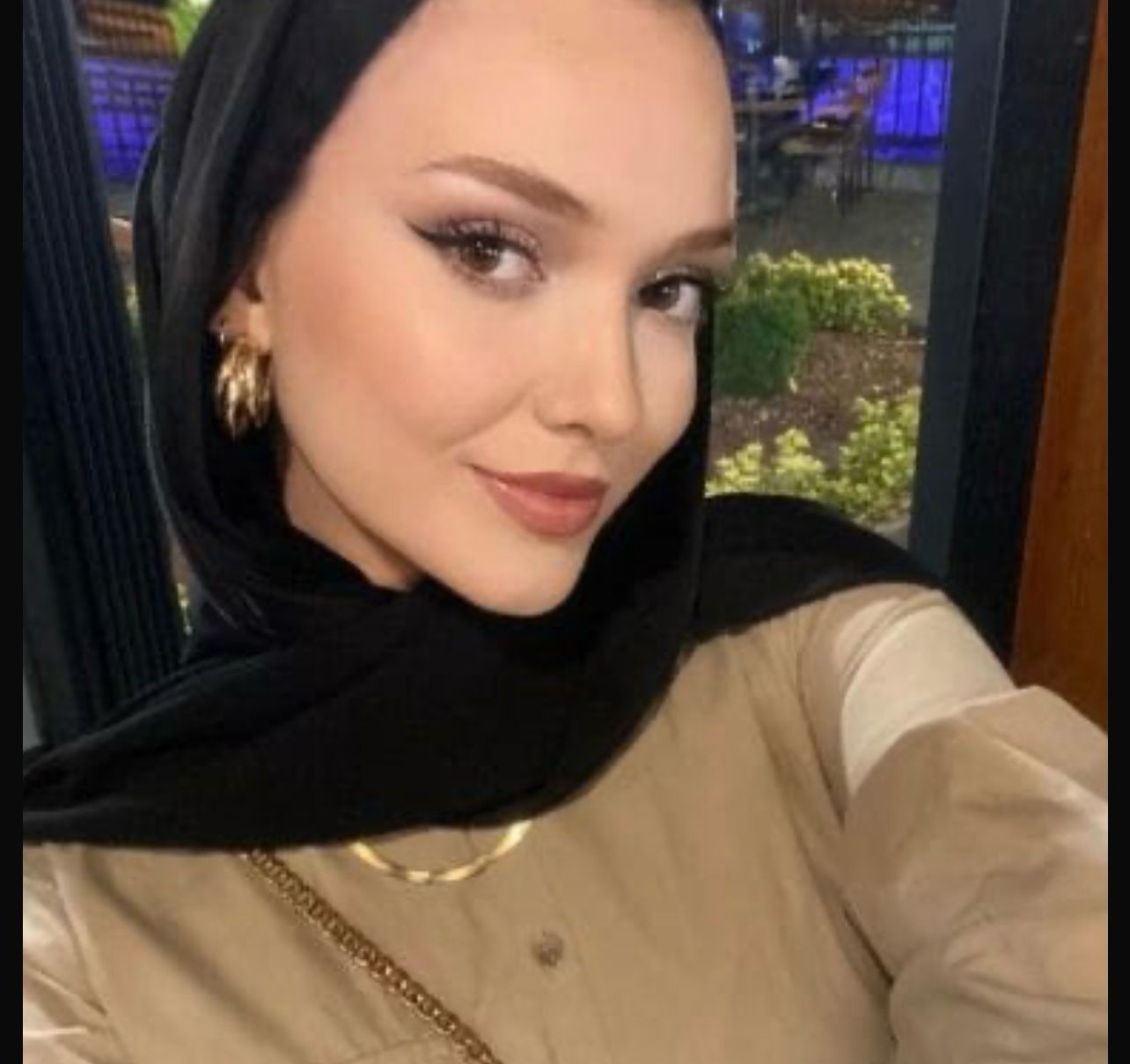 Aylin ve Arkadaşları